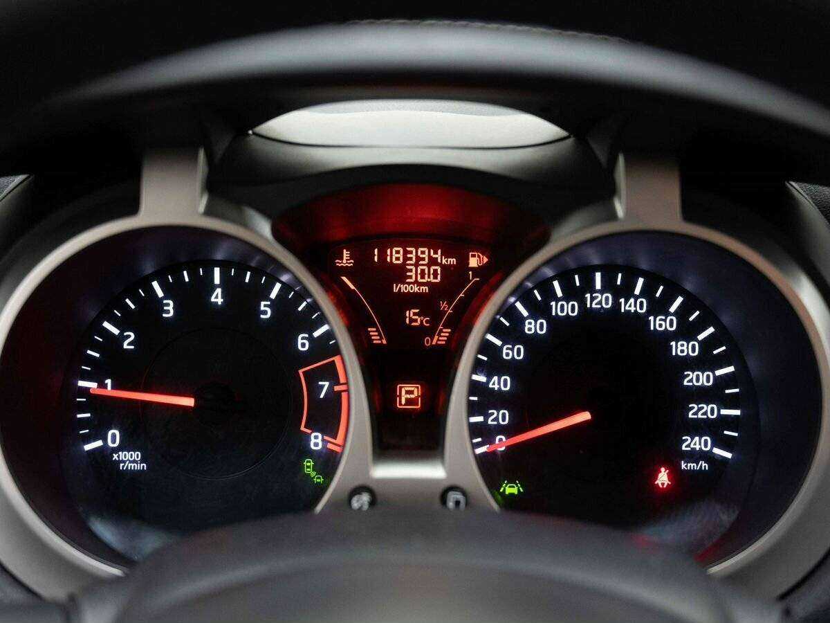 Nissan Juke с пробегом — 2014 год. Фото: #16