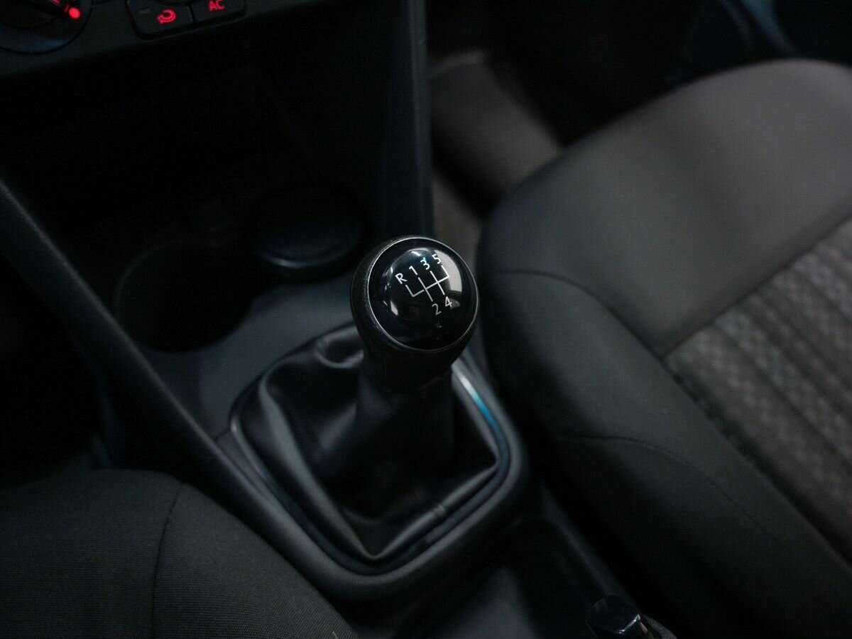 Volkswagen Polo с пробегом — 2020 год. Фото: #17
