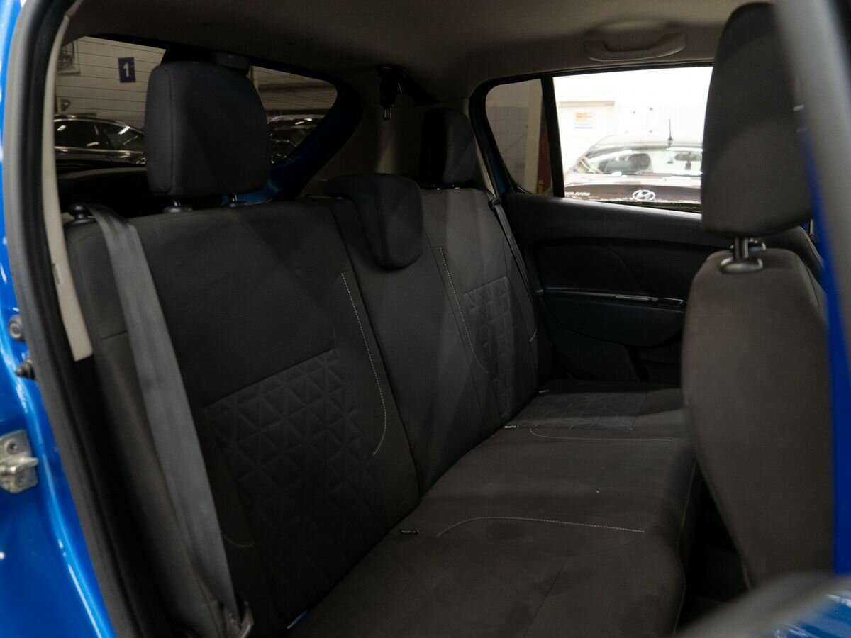 Renault Sandero с пробегом — 2018 год. Фото: #7