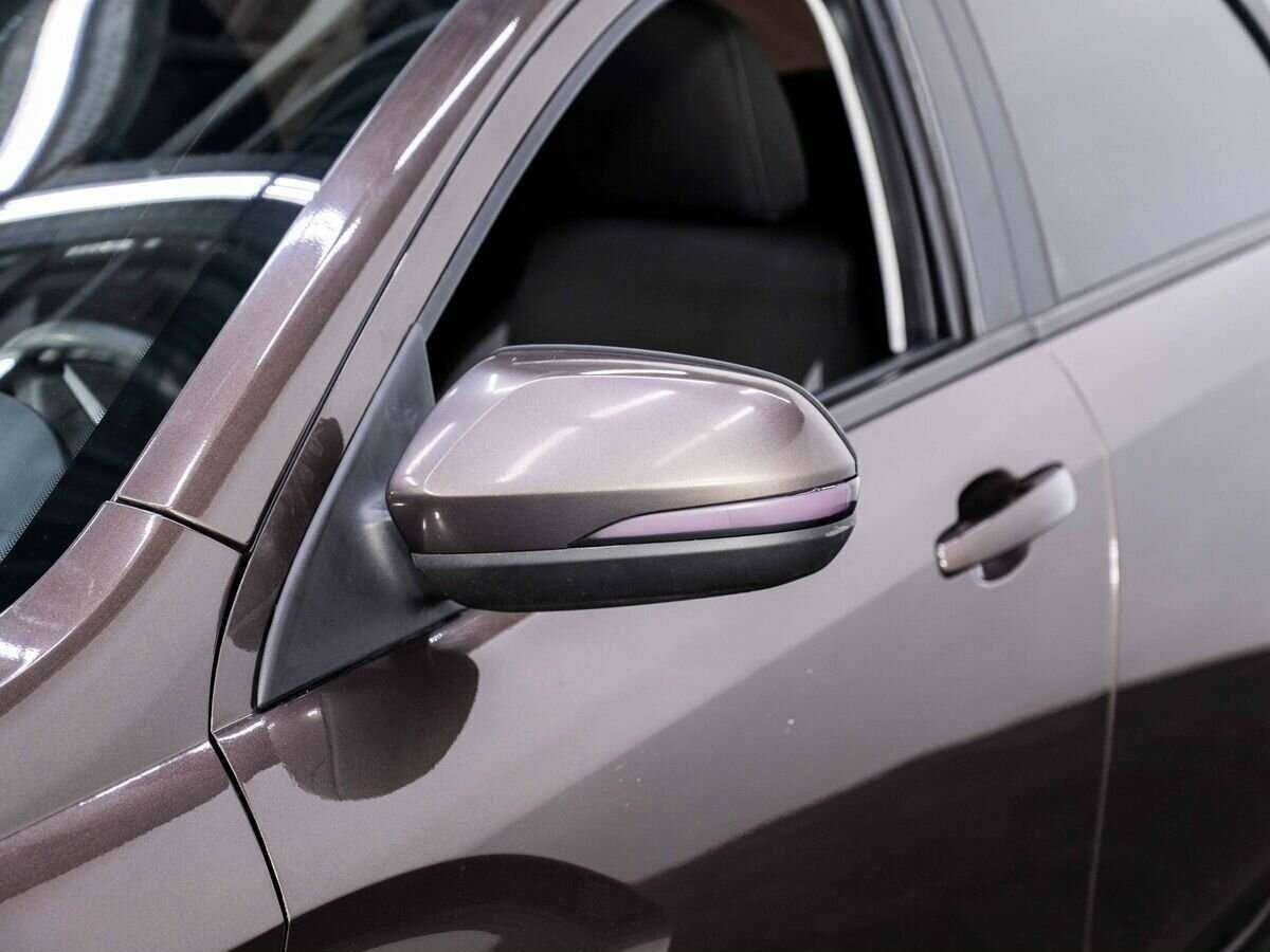 Lada (ВАЗ) Vesta с пробегом — 2018 год. Фото: #6