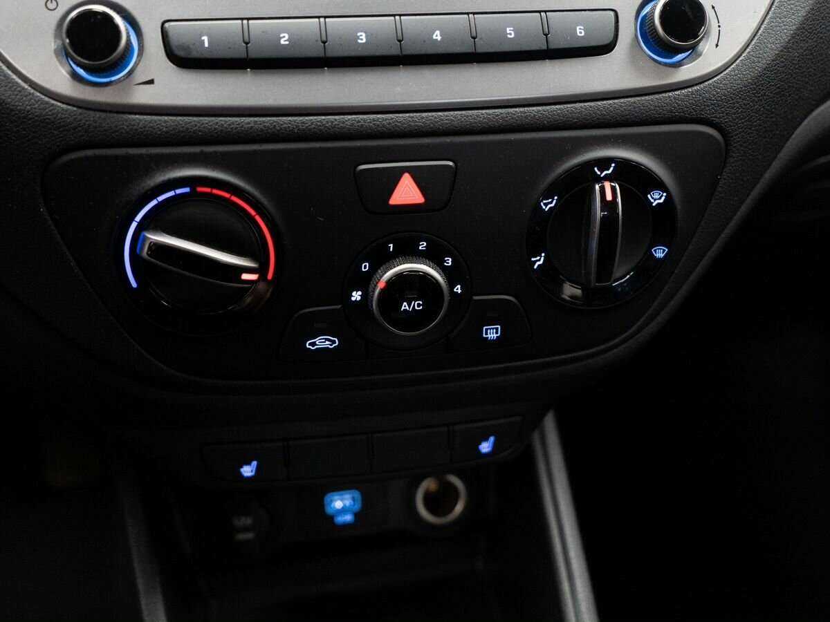 Hyundai Solaris с пробегом — 2019 год. Фото: #9