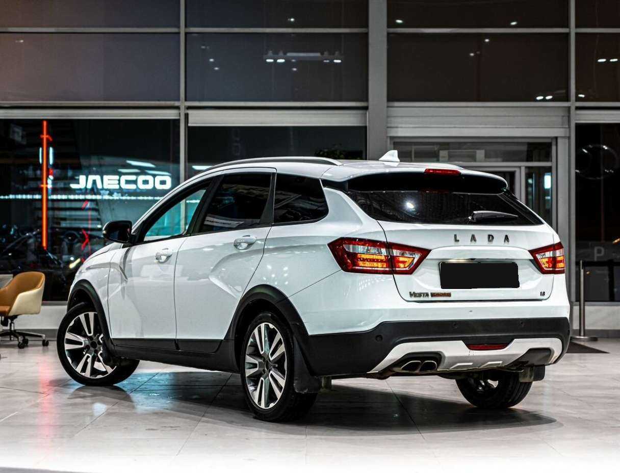 Lada (ВАЗ) Vesta с пробегом — 2018 год. Фото: #3
