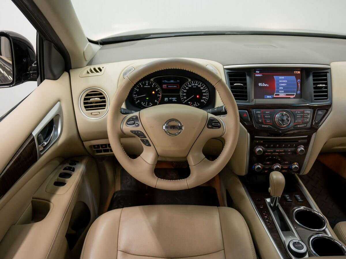 Nissan Pathfinder с пробегом — 2014 год. Фото: #11