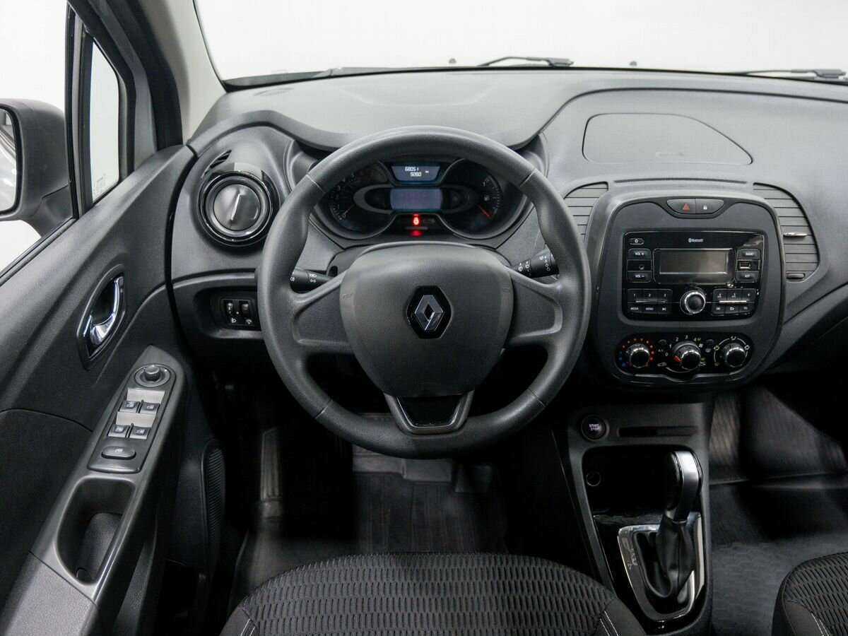 Renault Kaptur с пробегом — 2018 год. Фото: #10