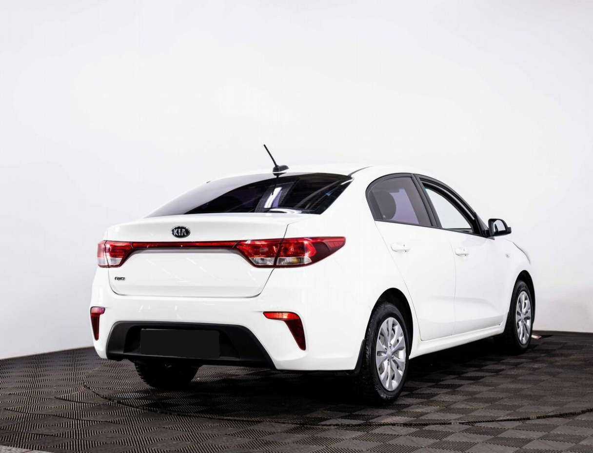 Kia Rio с пробегом — 2018 год. Фото: #5