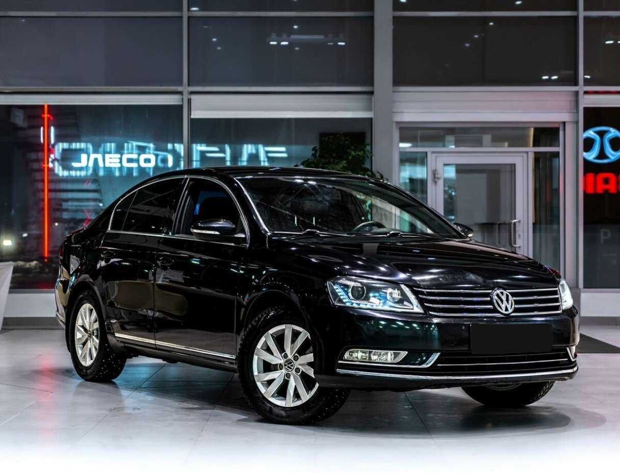 Volkswagen Passat с пробегом — 2013 год. Фото: #2