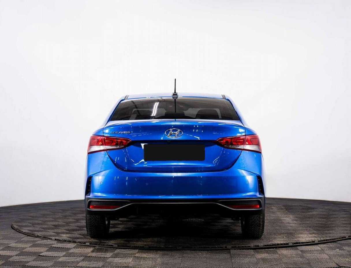 Hyundai Solaris с пробегом — 2021 год. Фото: #4