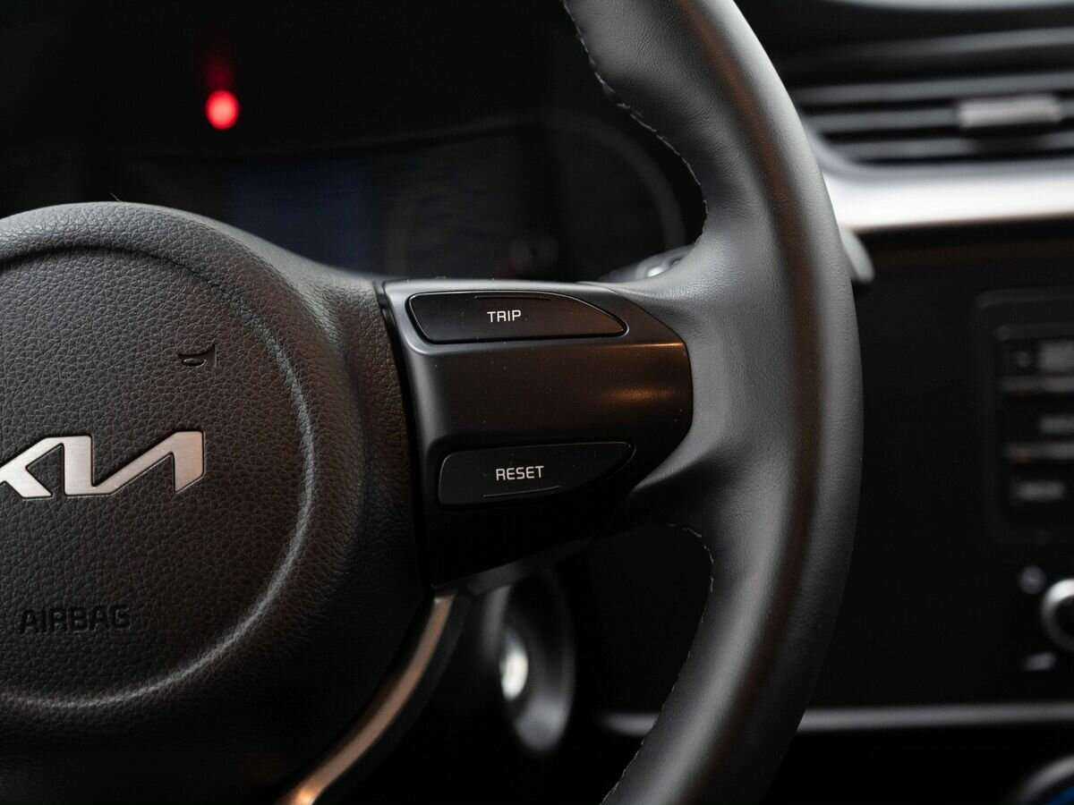 Kia Rio с пробегом — 2022 год. Фото: #14