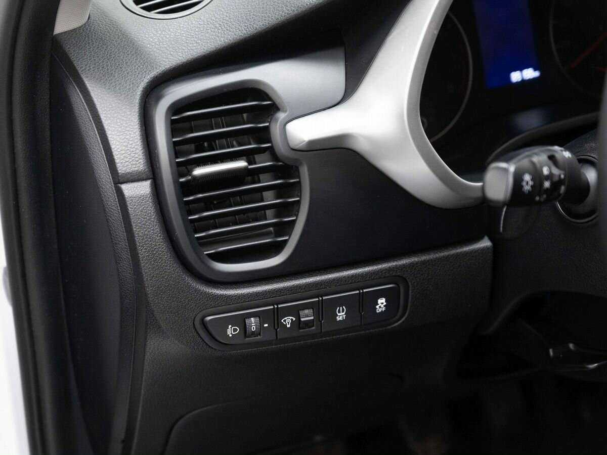 Kia Rio с пробегом — 2022 год. Фото: #17