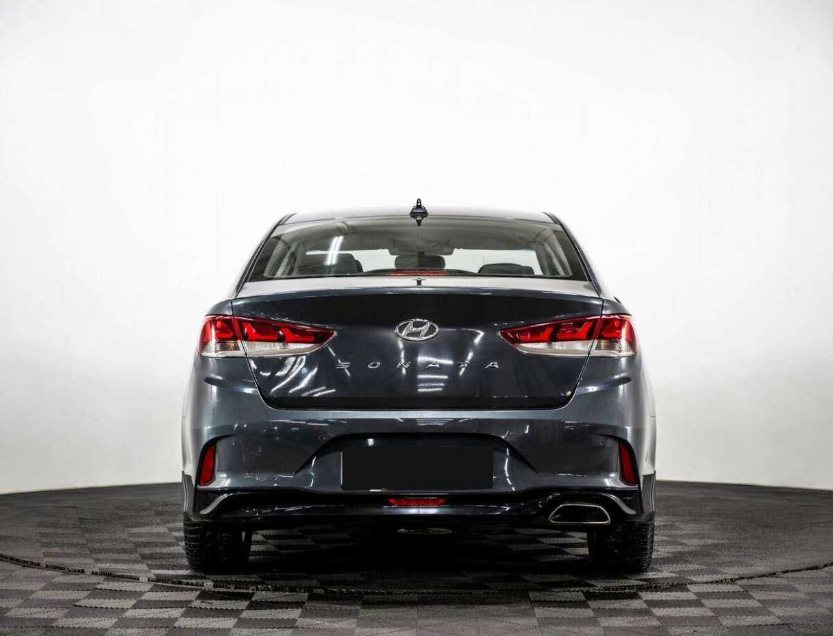 Hyundai Sonata с пробегом — 2017 год. Фото: #4