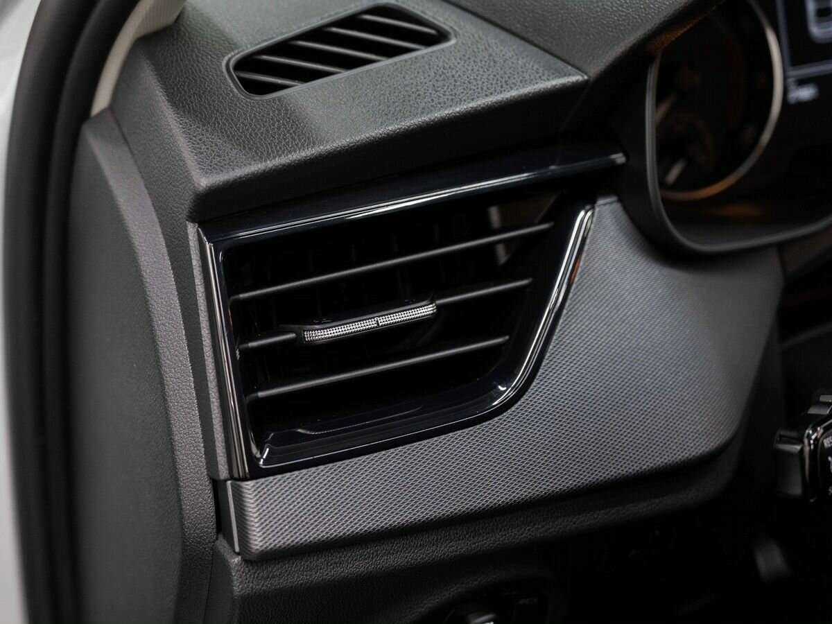 Skoda Rapid с пробегом — 2022 год. Фото: #21