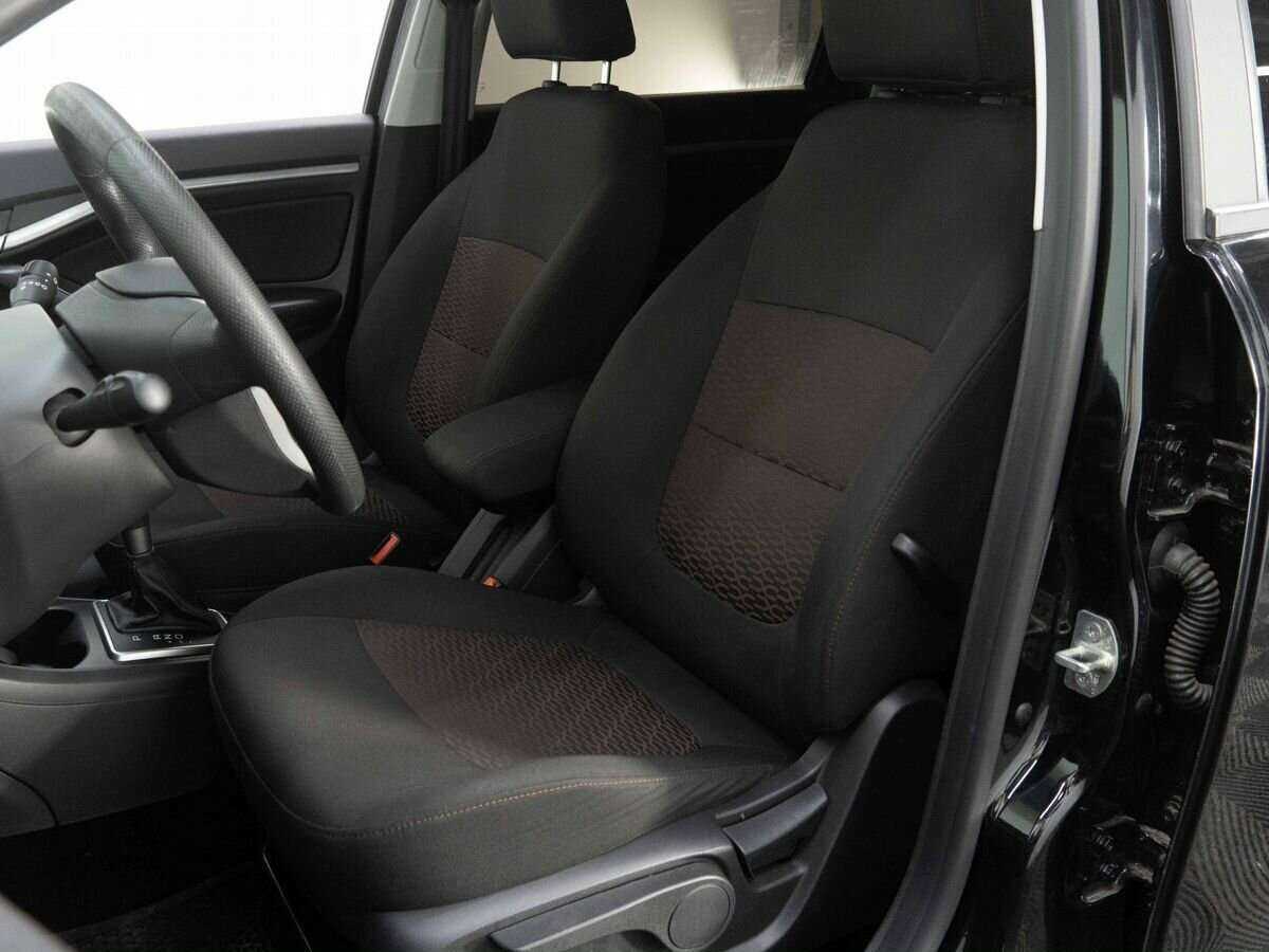 Lada (ВАЗ) Vesta с пробегом — 2020 год. Фото: #7