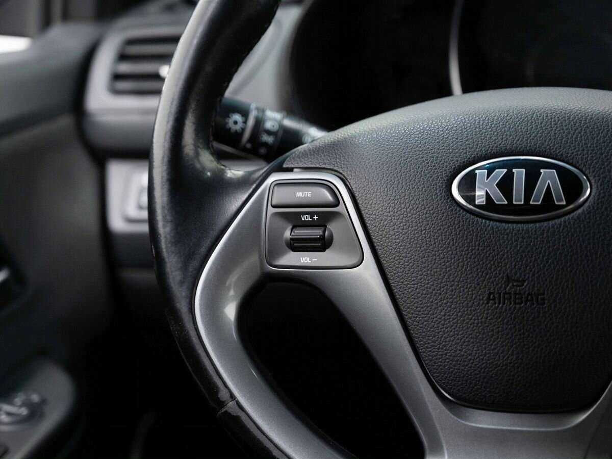 Kia Rio с пробегом — 2015 год. Фото: #14