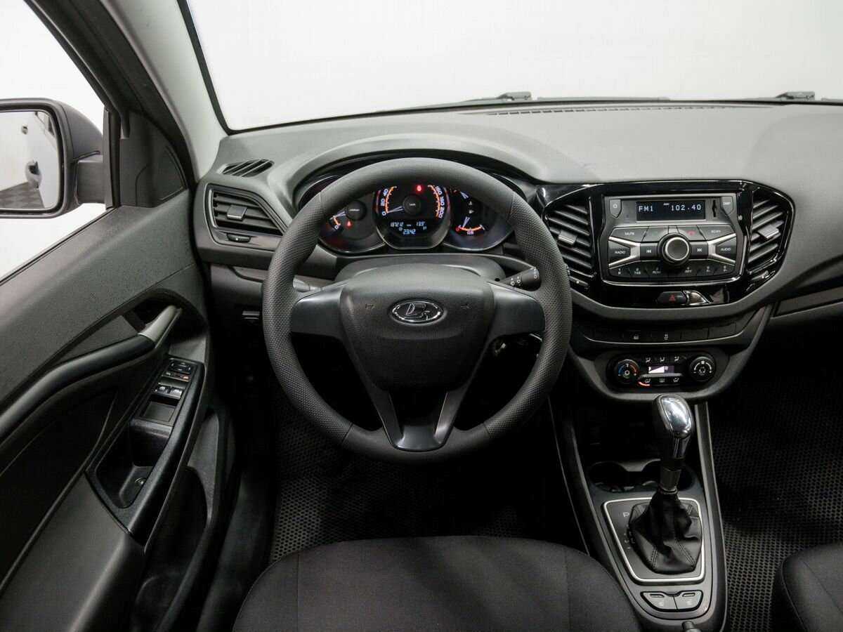 Lada (ВАЗ) Vesta с пробегом — 2020 год. Фото: #8