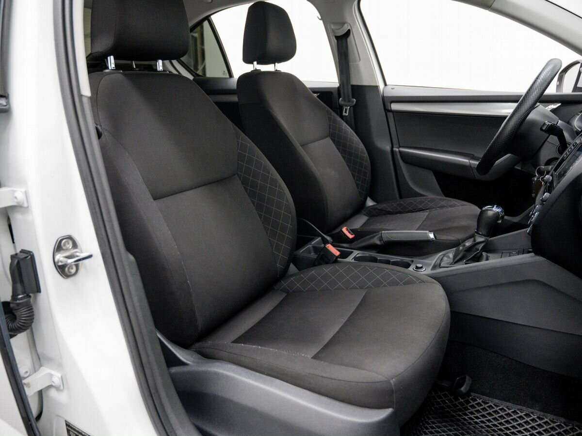 Skoda Octavia с пробегом — 2017 год. Фото: #7