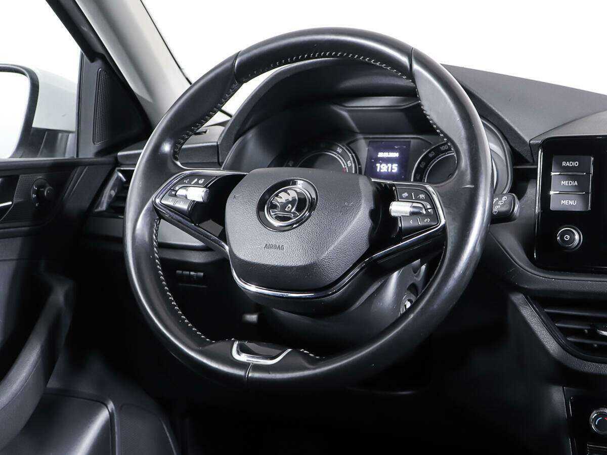 Skoda Rapid с пробегом — 2020 год. Фото: #14