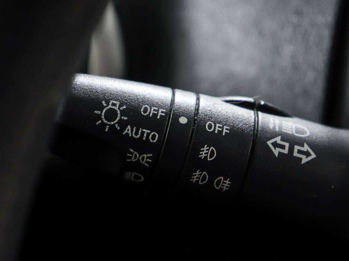 Nissan Note с пробегом — 2012 год. Фото: #12