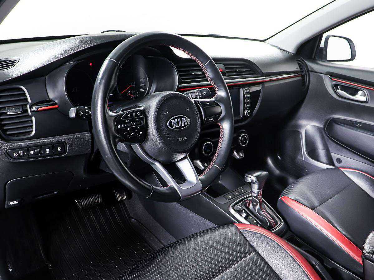 Kia Rio с пробегом — 2019 год. Фото: #12