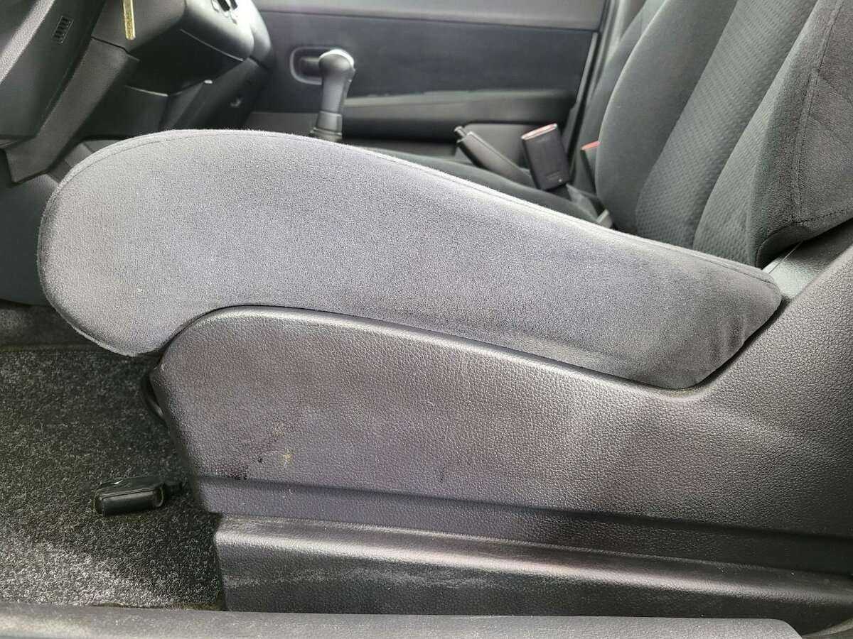 Nissan Tiida с пробегом — 2013 год. Фото: #9