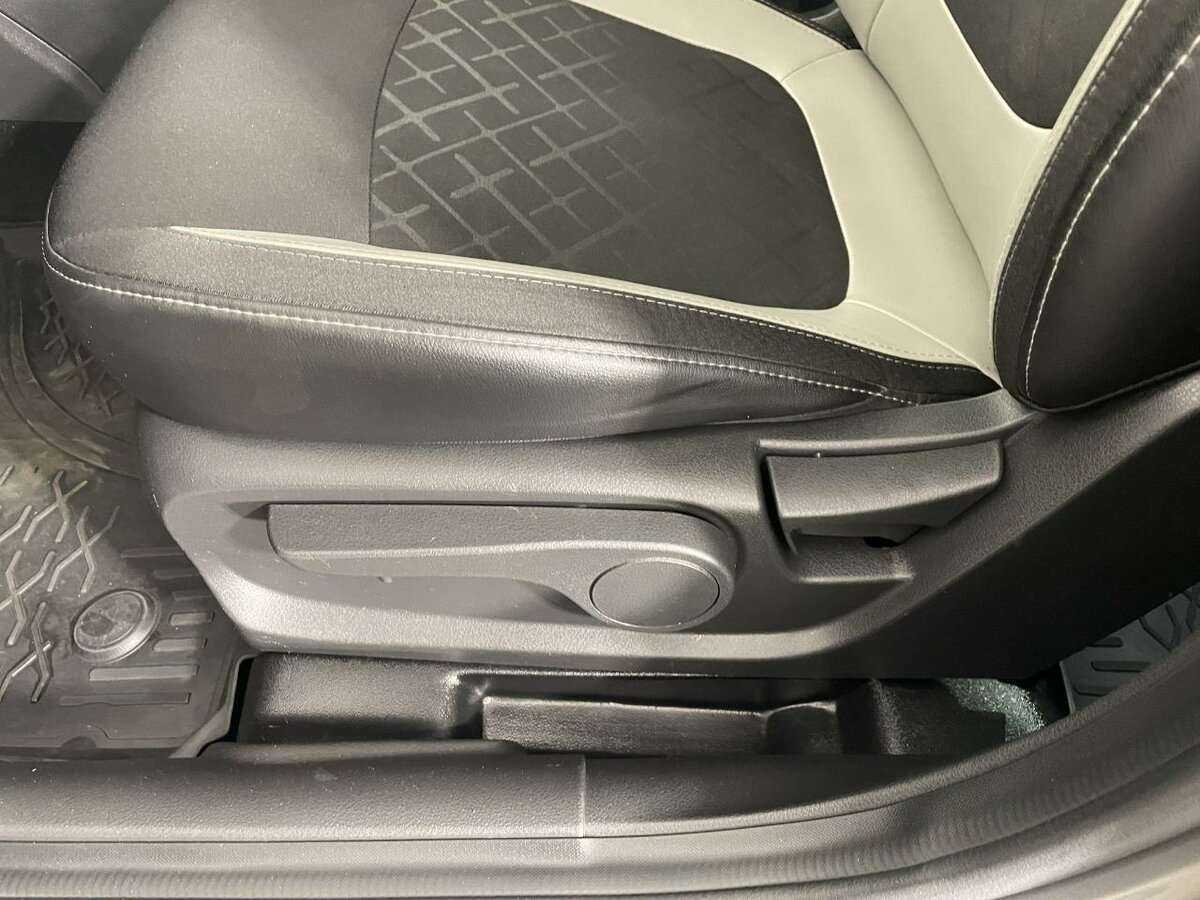 Lada (ВАЗ) Vesta с пробегом — 2018 год. Фото: #9