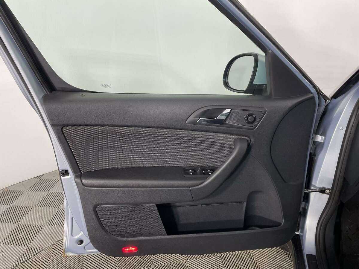 Skoda Yeti с пробегом — 2012 год. Фото: #7