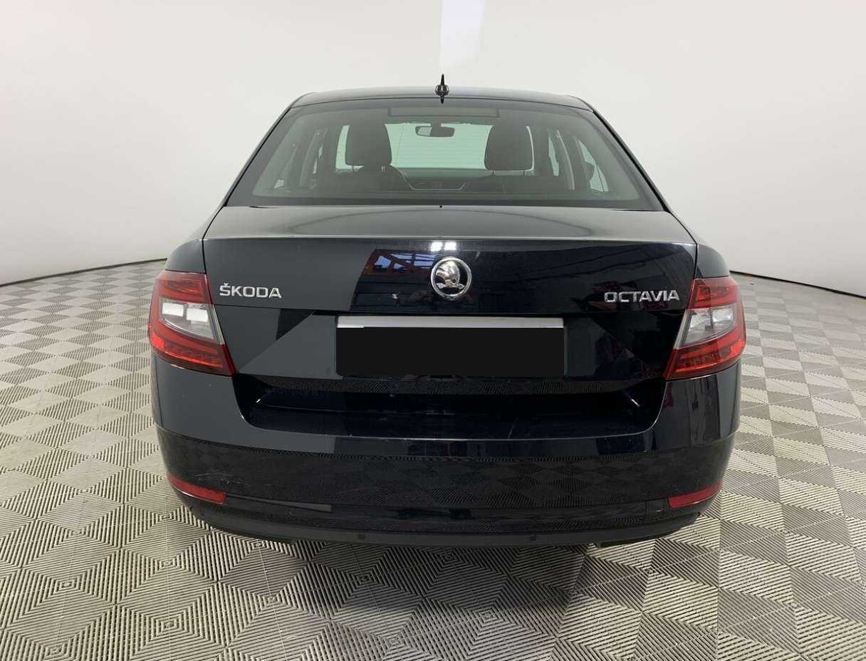 Skoda Octavia с пробегом — 2018 год. Фото: #5