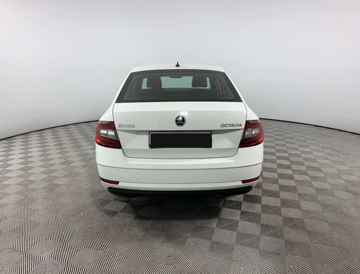 Skoda Octavia с пробегом — 2018 год. Фото: #5