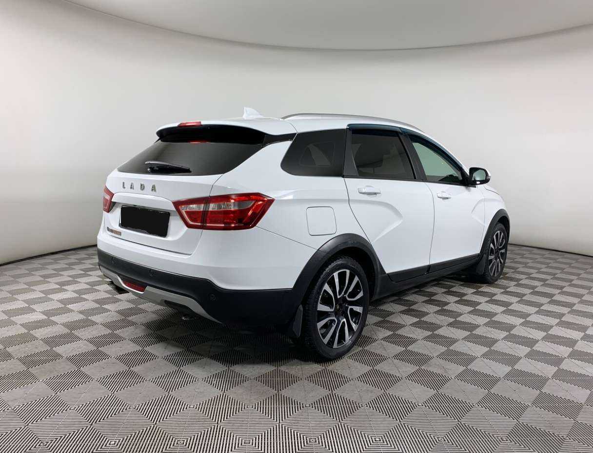 Lada (ВАЗ) Vesta с пробегом — 2018 год. Фото: #4