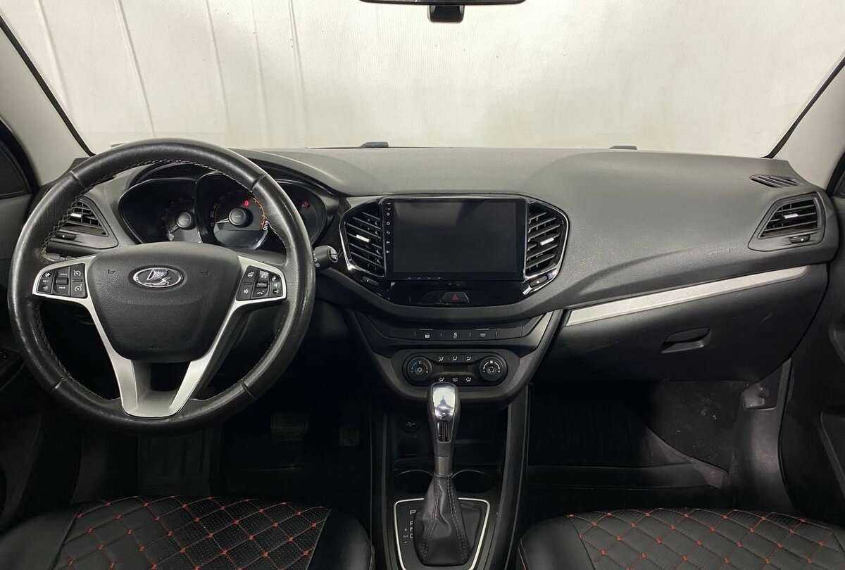 Lada (ВАЗ) Vesta с пробегом — 2021 год. Фото: #10