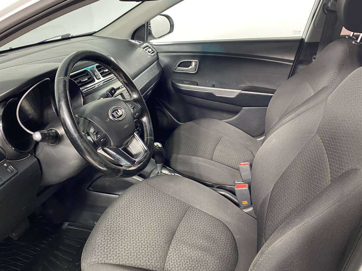 Kia Rio с пробегом — 2014 год. Фото: #10