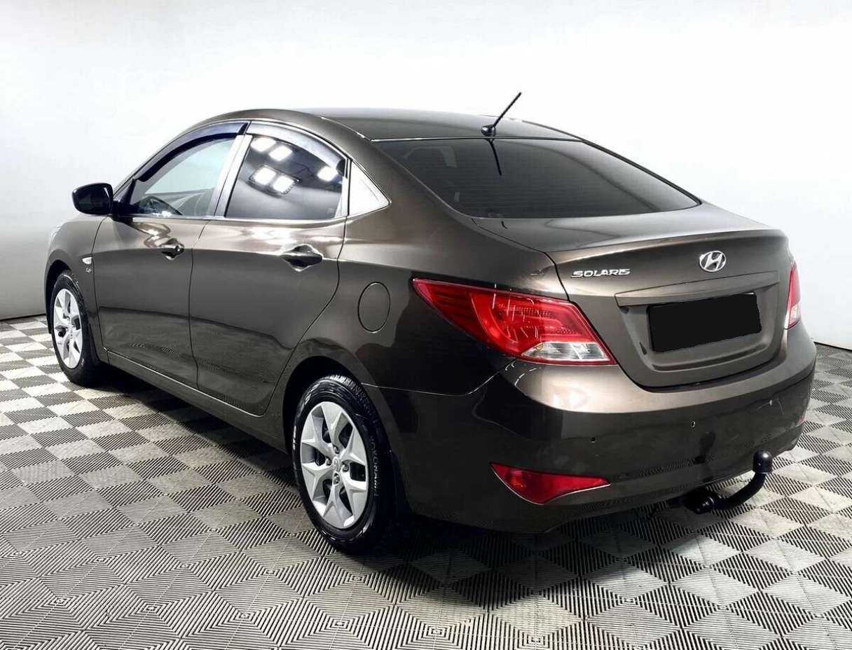 Hyundai Solaris с пробегом — 2016 год. Фото: #6