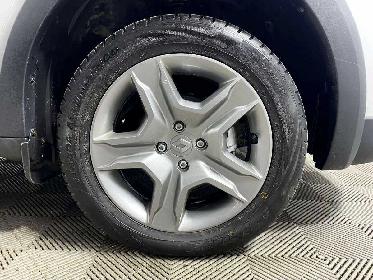 Renault Logan с пробегом — 2021 год. Фото: #19