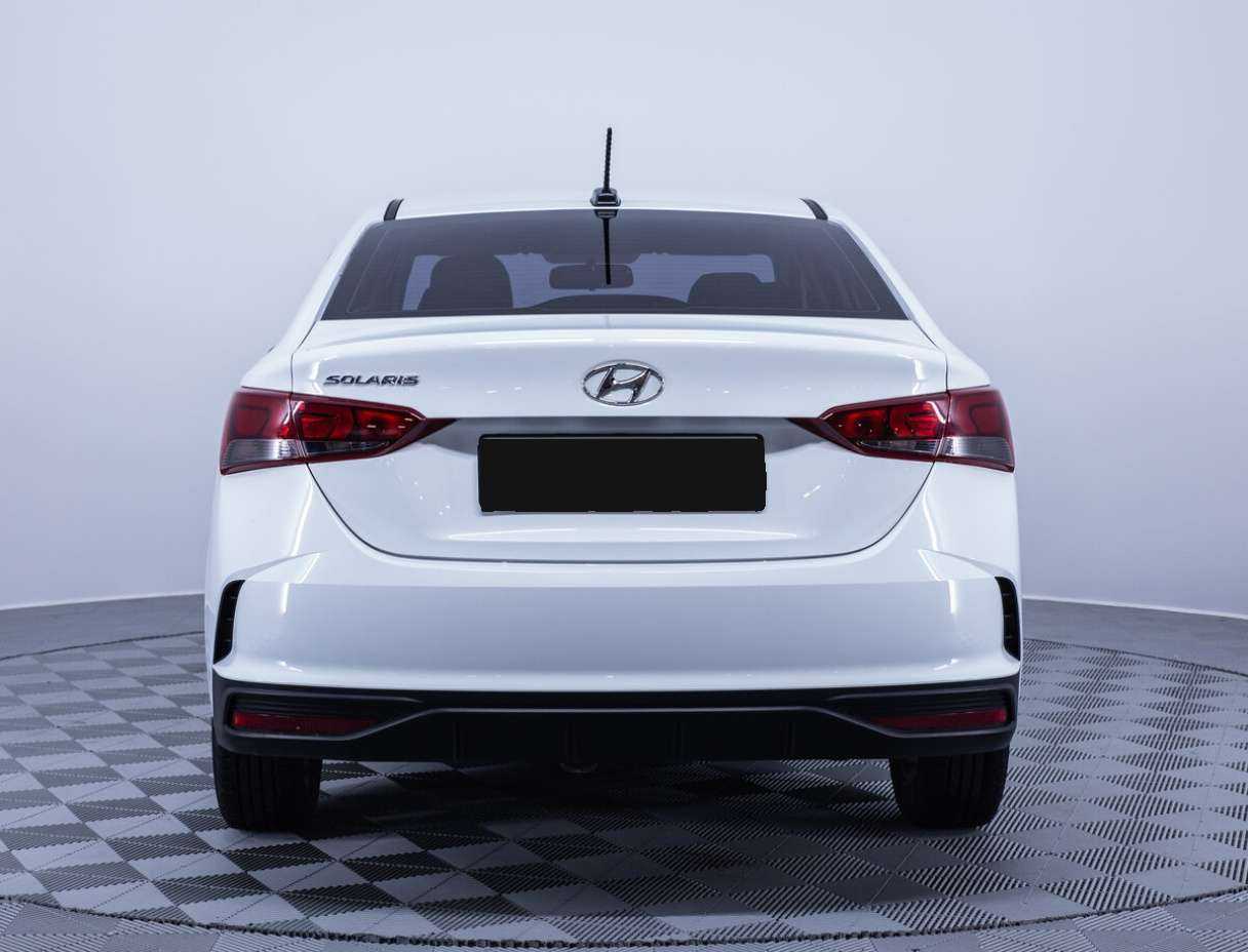 Hyundai Solaris с пробегом — 2021 год. Фото: #5