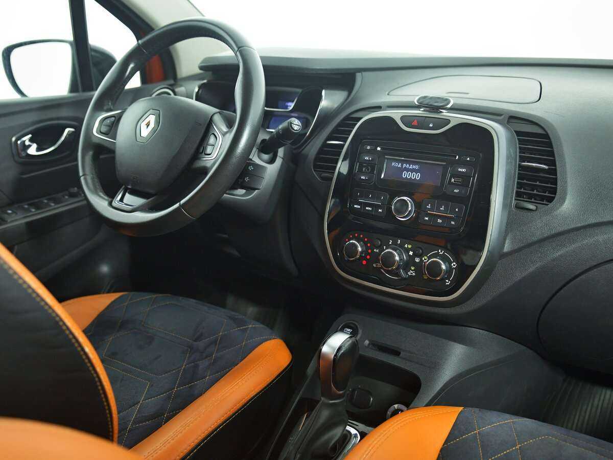 Renault Kaptur с пробегом — 2016 год. Фото: #12