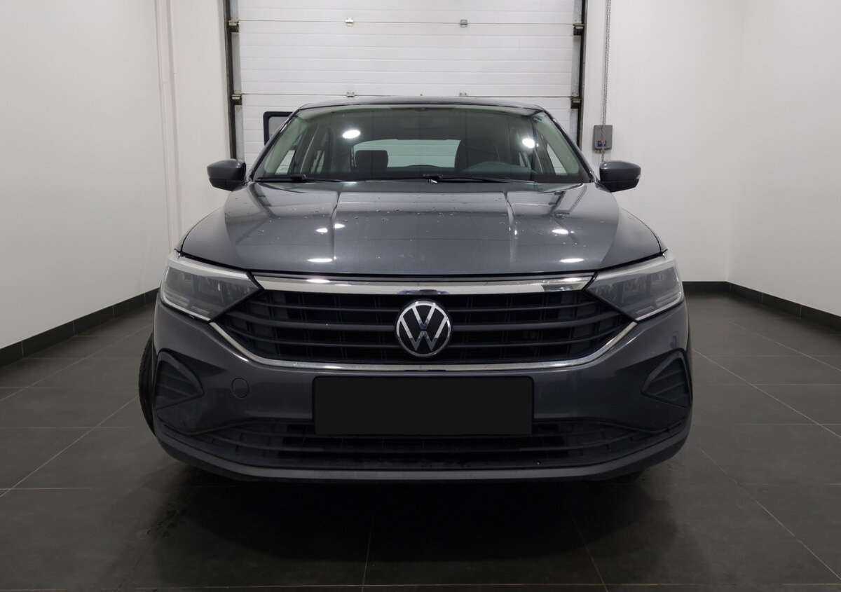 Volkswagen Polo с пробегом — 2021 год. Фото: #1