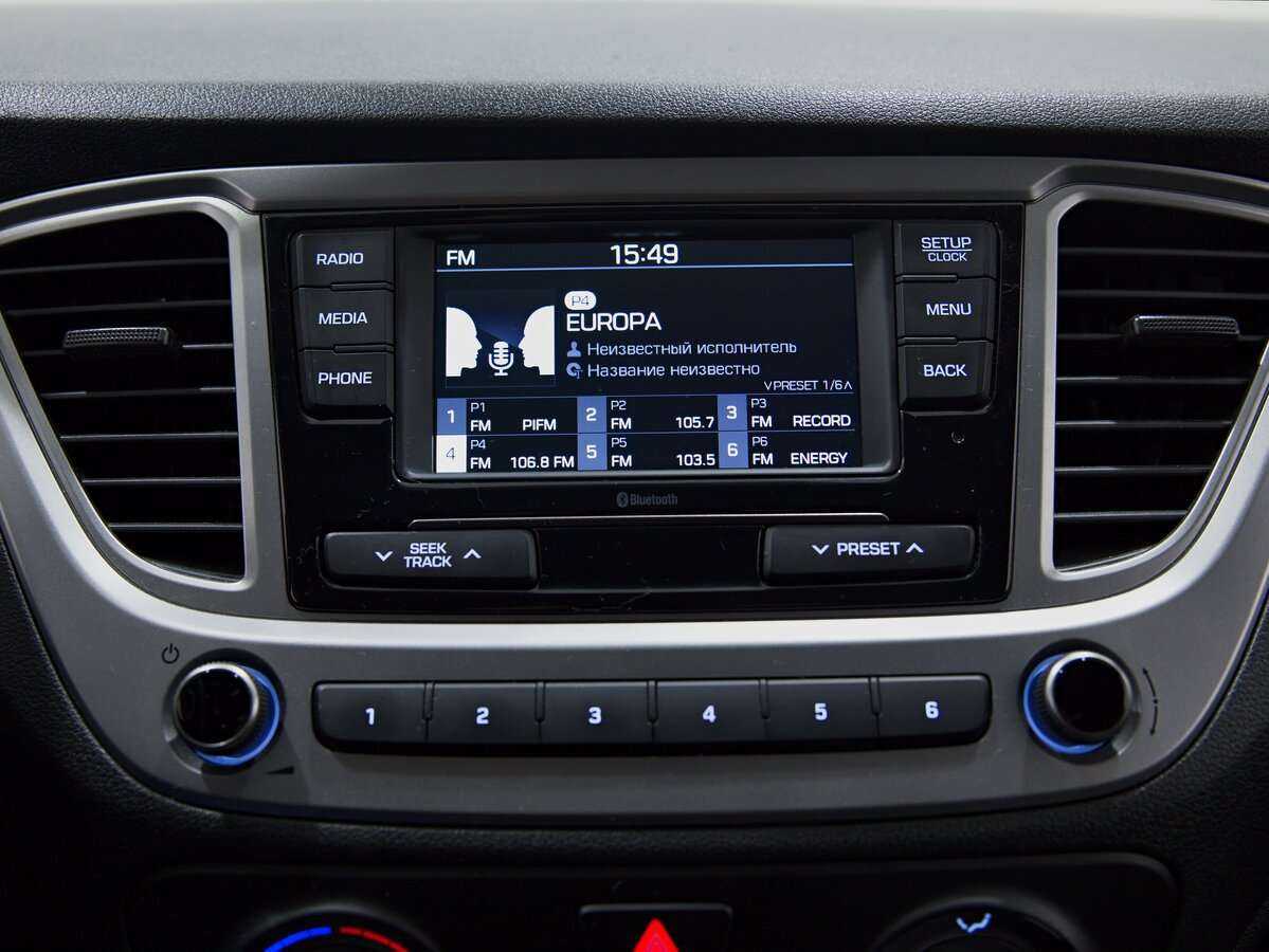 Hyundai Solaris с пробегом — 2021 год. Фото: #11