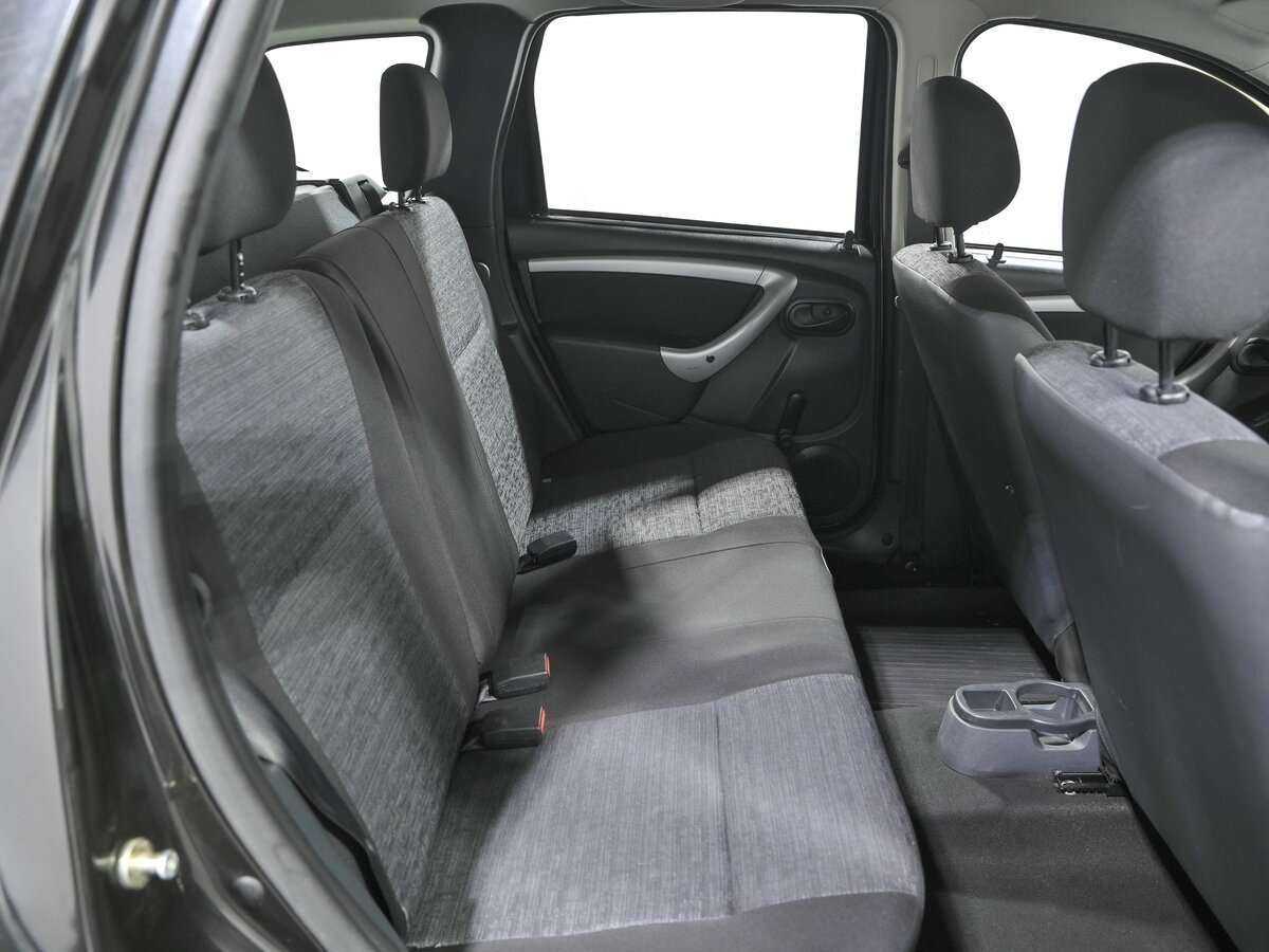Renault Duster с пробегом — 2014 год. Фото: #12