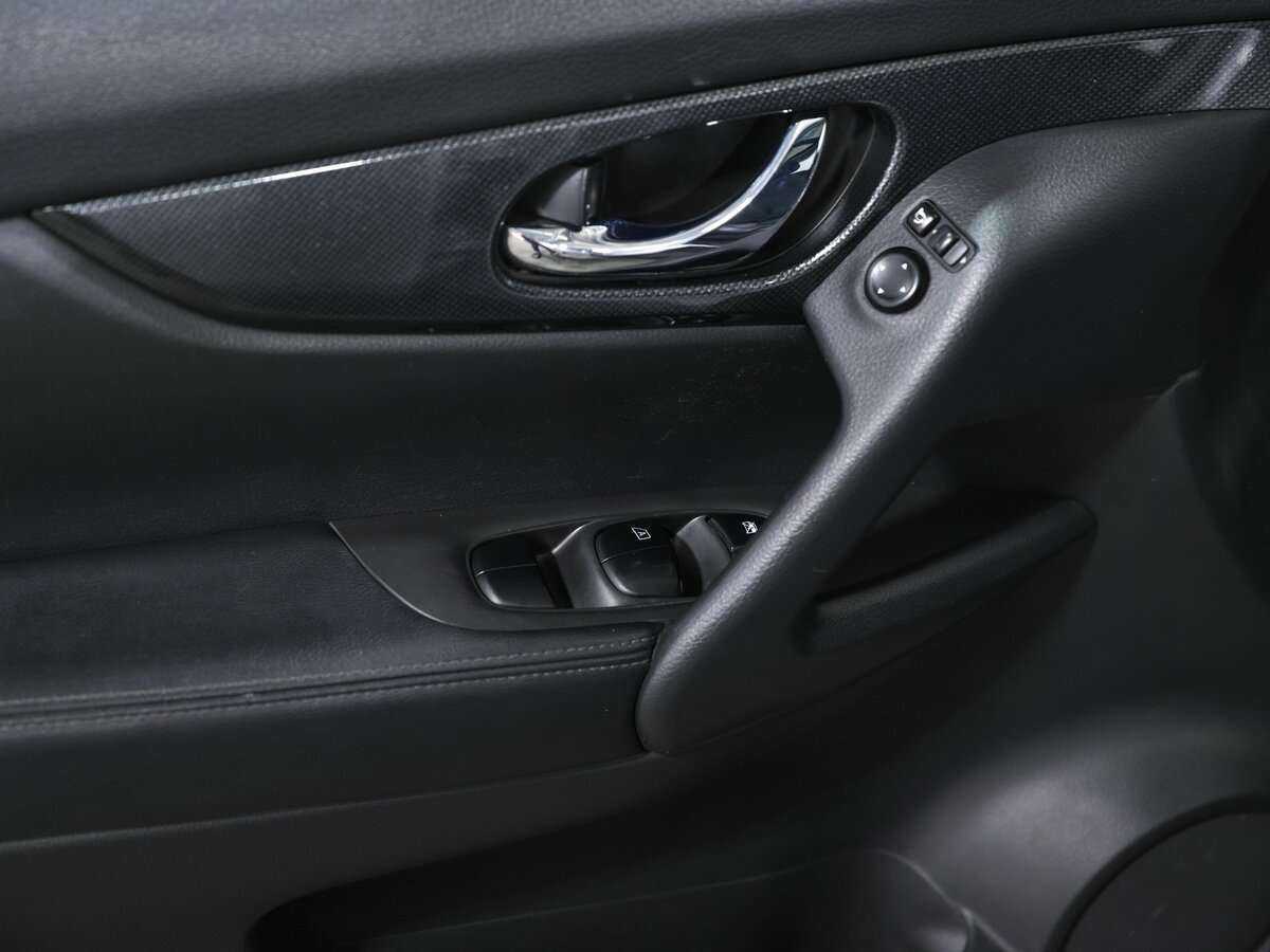 Nissan X-Trail с пробегом — 2015 год. Фото: #16