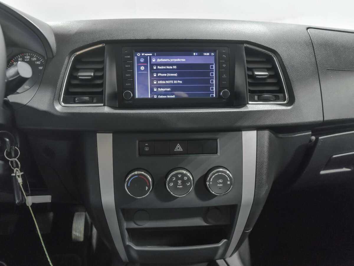 УАЗ Patriot с пробегом — 2017 год. Фото: #8