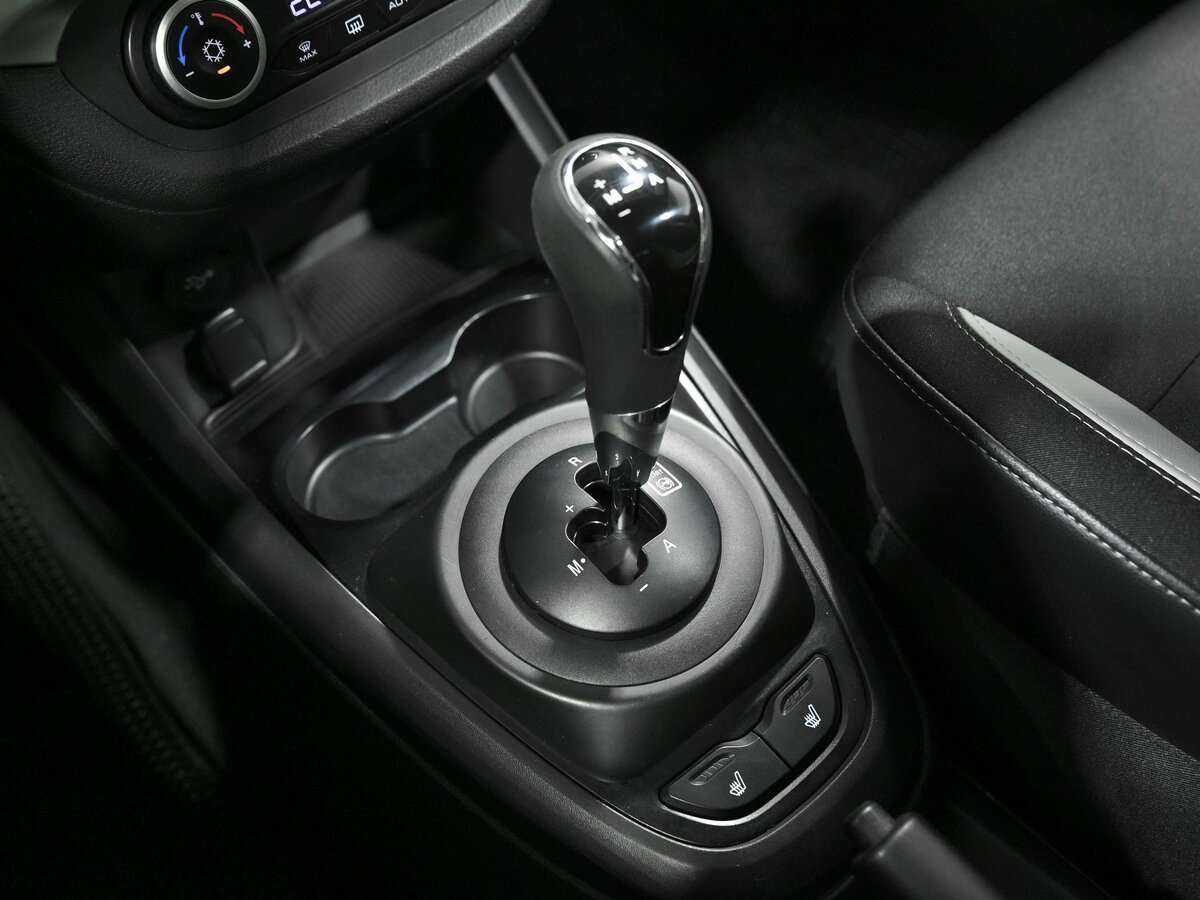 Lada (ВАЗ) Vesta с пробегом — 2019 год. Фото: #8