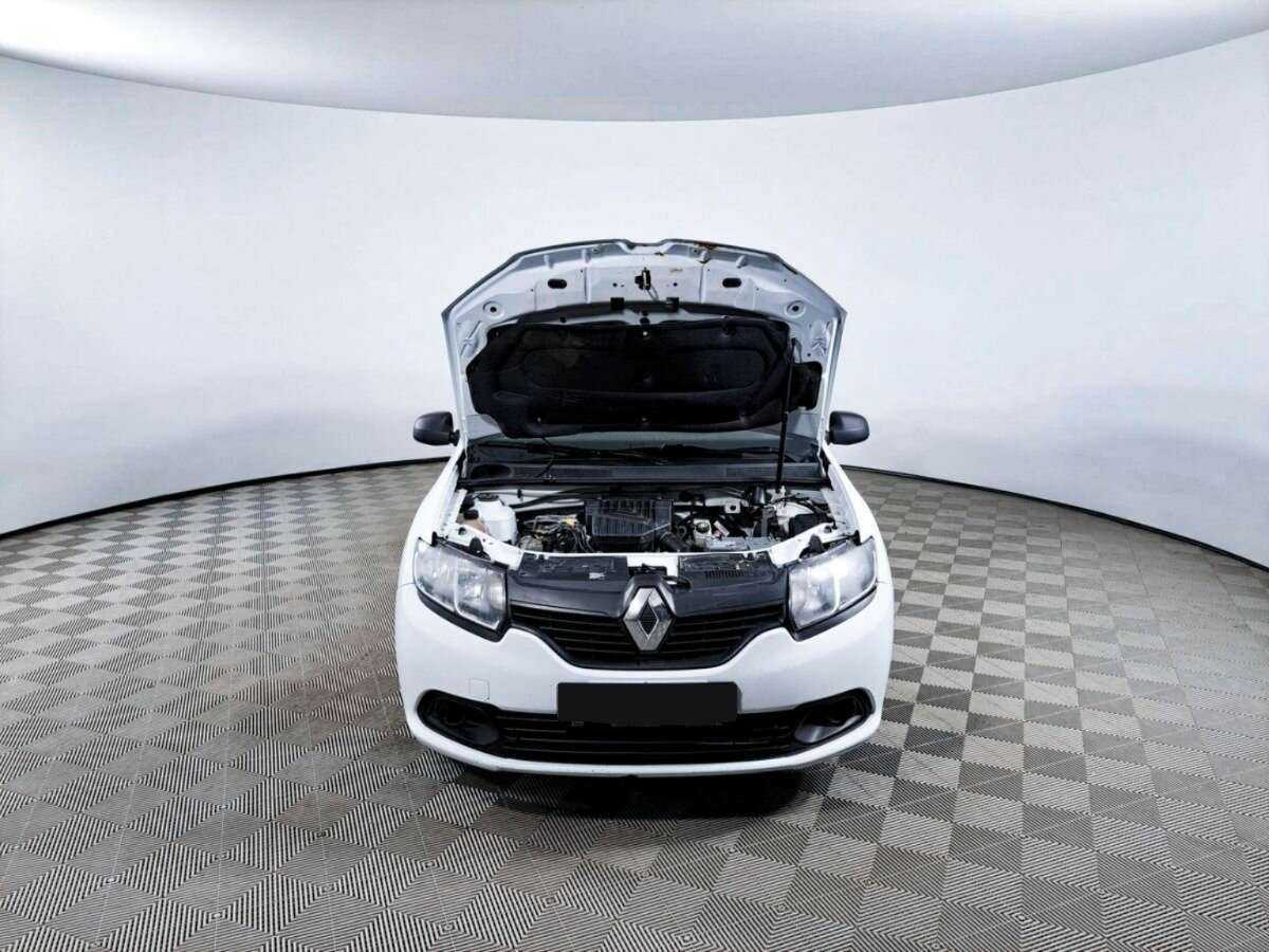 Renault Logan с пробегом — 2016 год. Фото: #8