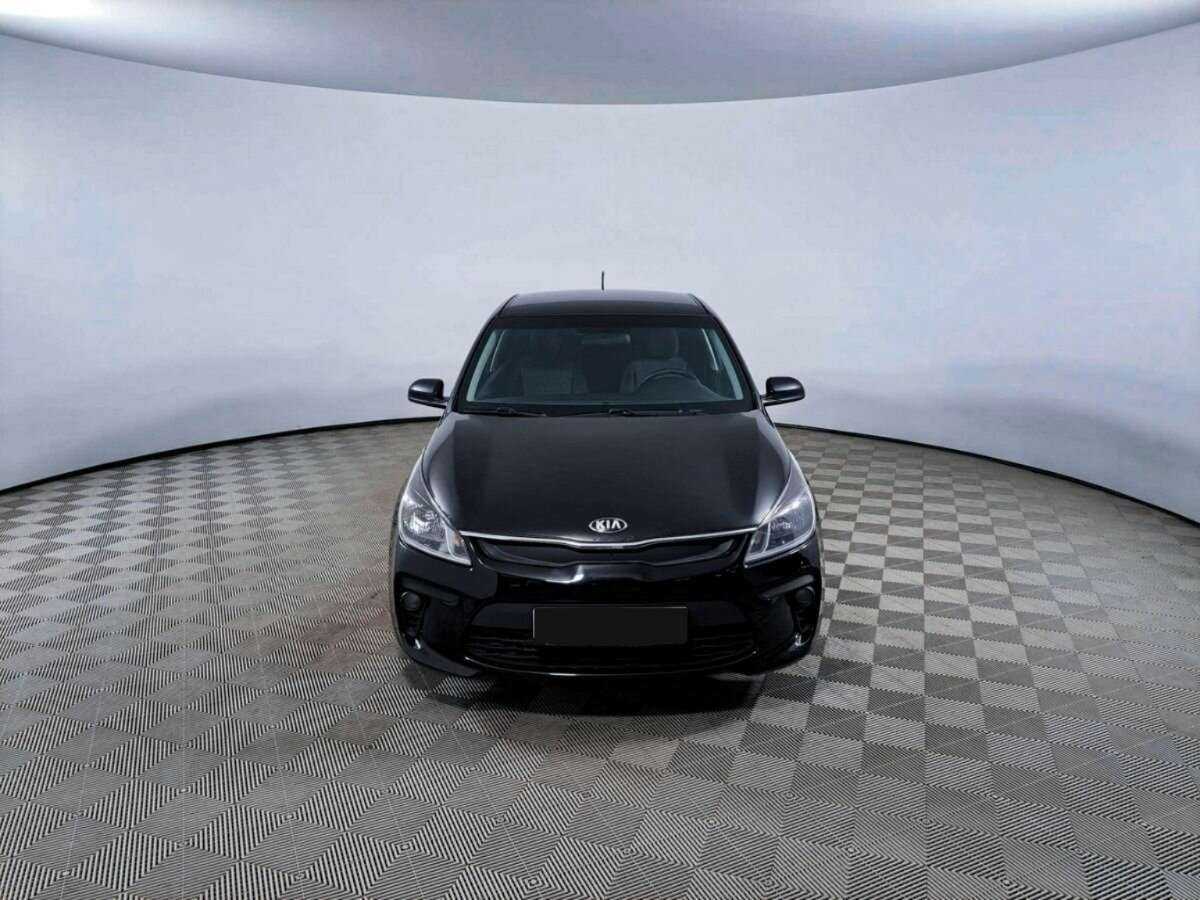 Kia Rio с пробегом — 2017 год. Фото: #1