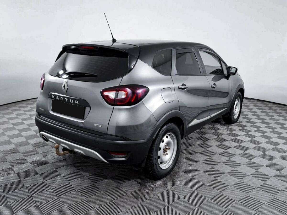 Renault Kaptur с пробегом — 2017 год. Фото: #4