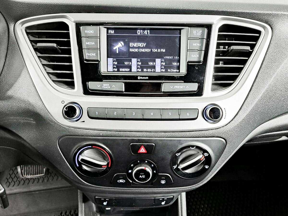 Hyundai Solaris с пробегом — 2021 год. Фото: #14