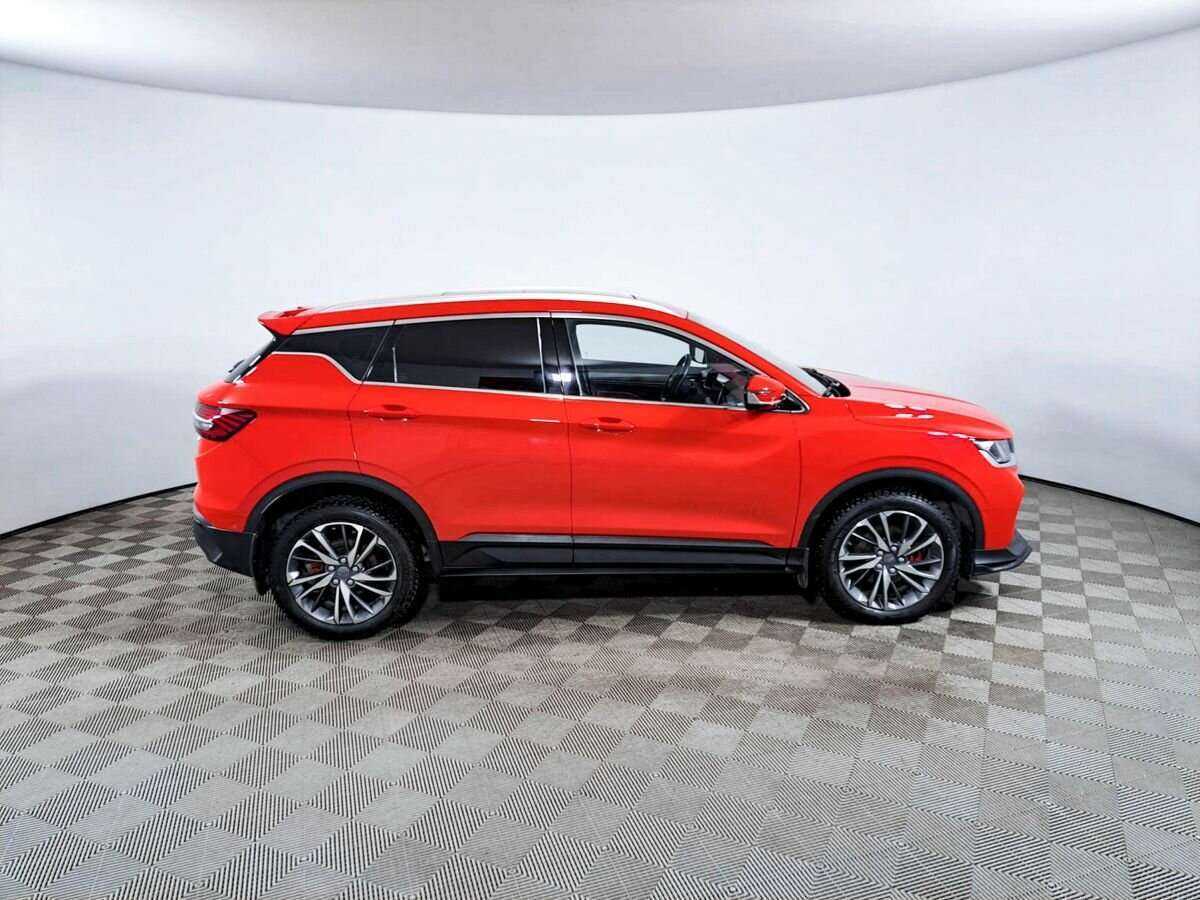 Geely Coolray с пробегом — 2020 год. Фото: #3