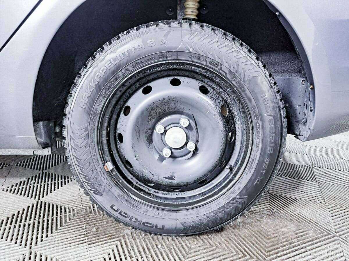 Lada (ВАЗ) Vesta с пробегом — 2020 год. Фото: #17