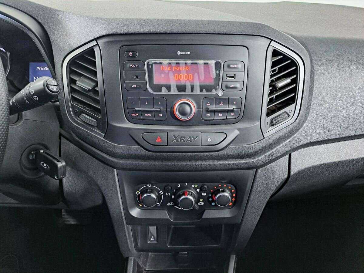 Lada (ВАЗ) XRAY с пробегом — 2018 год. Фото: #12