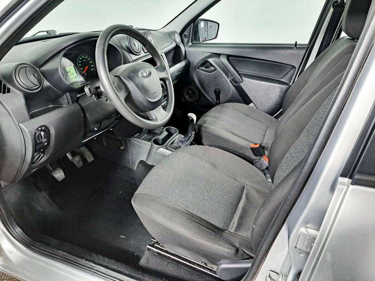 Lada (ВАЗ) Granta с пробегом — 2016 год. Фото: #13