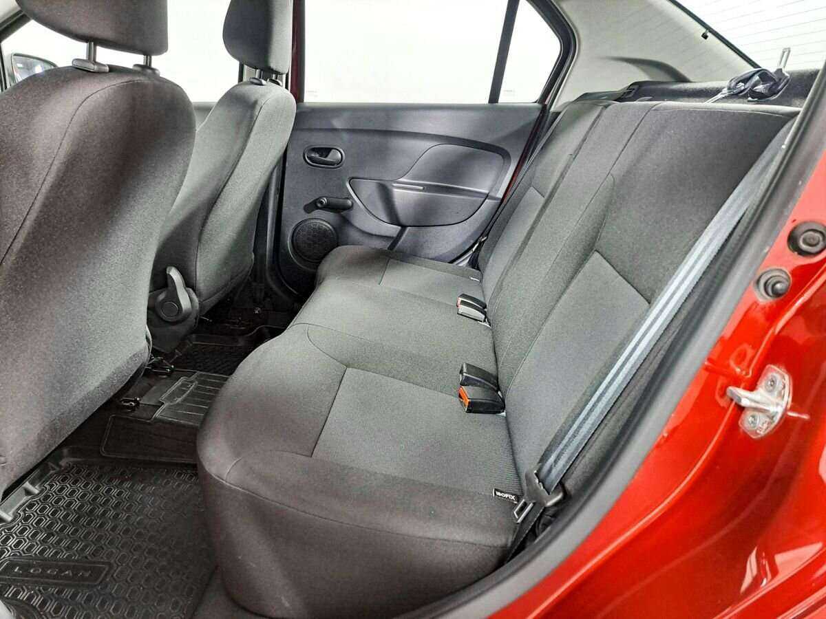 Renault Logan с пробегом — 2019 год. Фото: #9