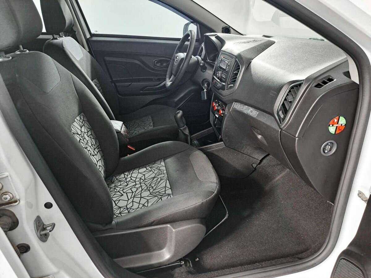 Lada (ВАЗ) XRAY с пробегом — 2017 год. Фото: #8